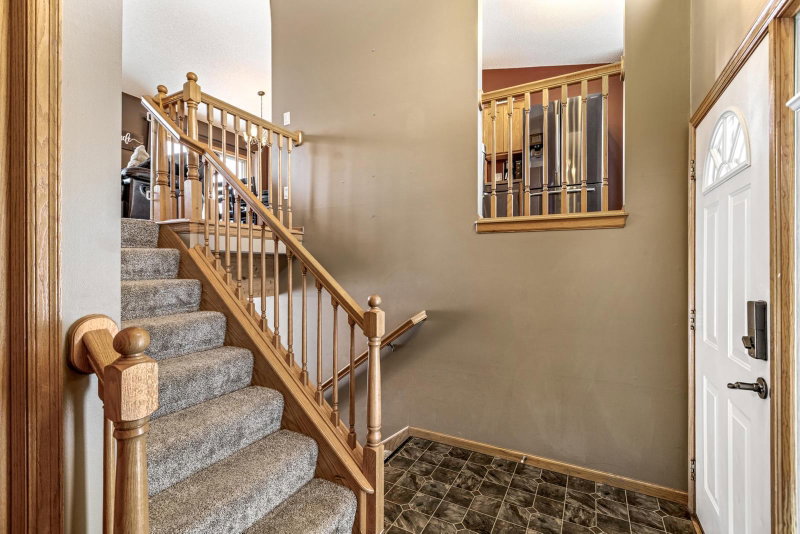 309 Flintwood Street SW - Photo 4