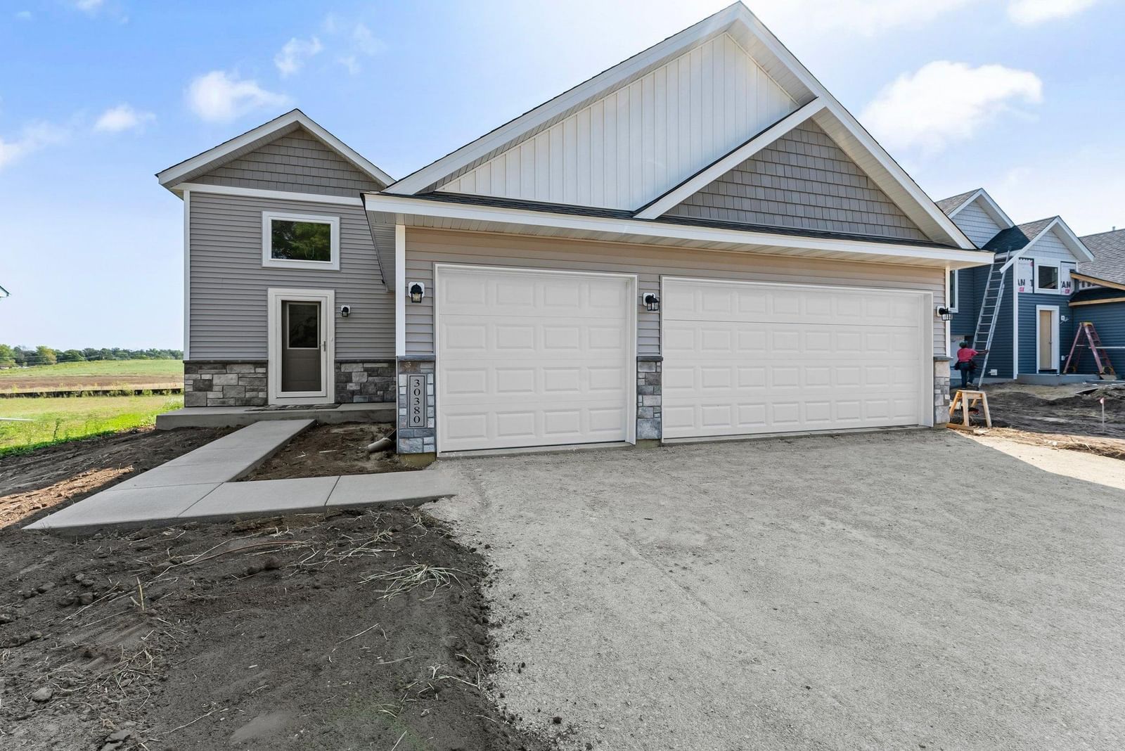 569 Sienna Drive