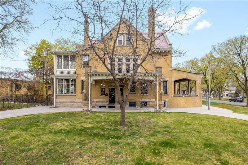 341 Dayton Avenue - Photo 5