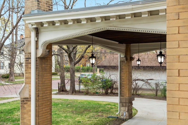 341 Dayton Avenue - Photo 6