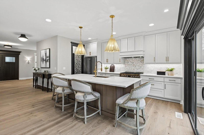 5101 Colonial Drive - Photo 3