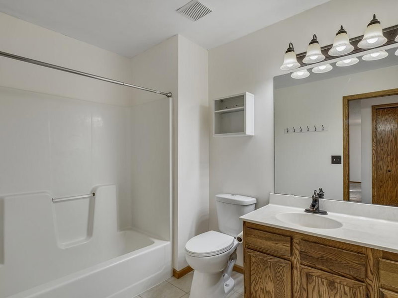 1120 Pecks Woods Drive - Photo 11