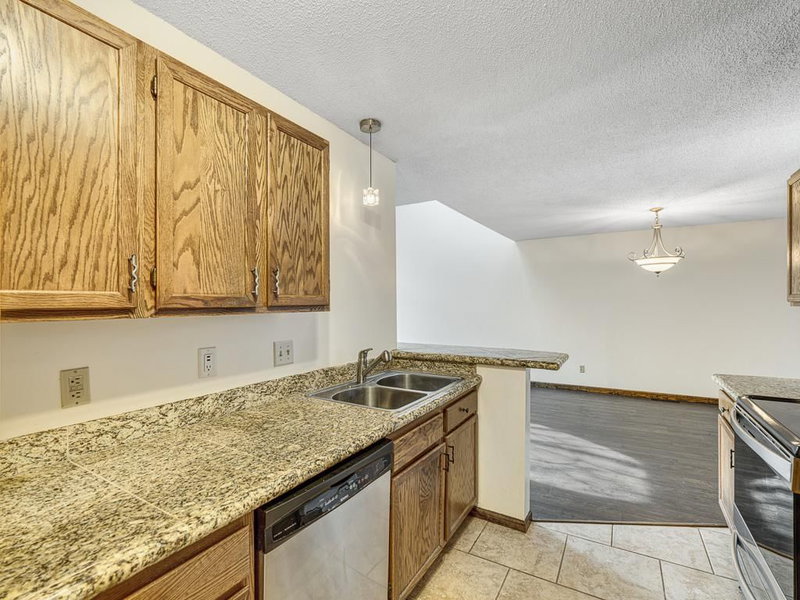 1120 Pecks Woods Drive - Photo 6
