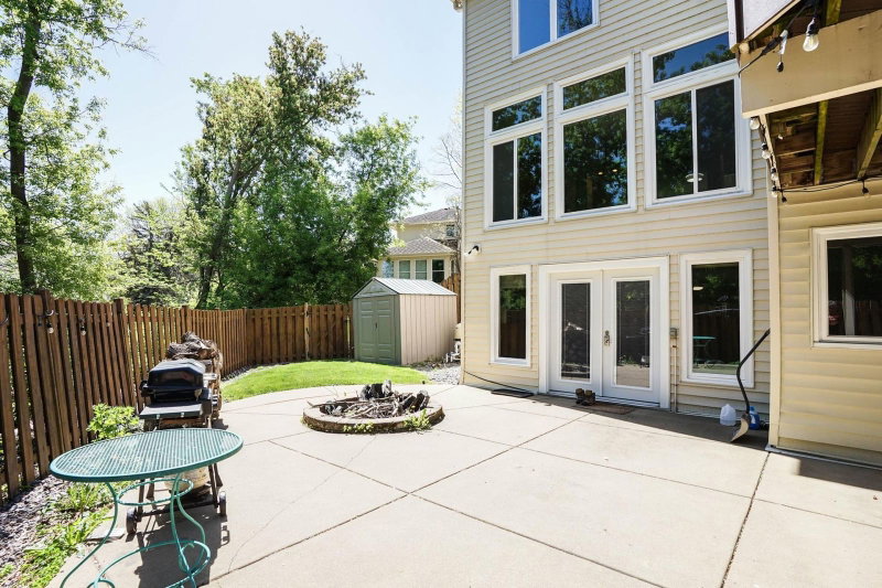 8973 Knoble Court - Photo 39