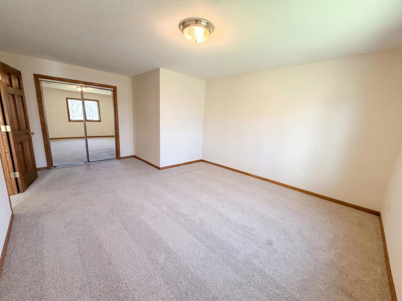 8433 Upland Lane N - Photo 21
