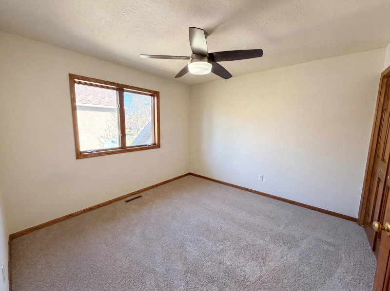 8433 Upland Lane N - Photo 24