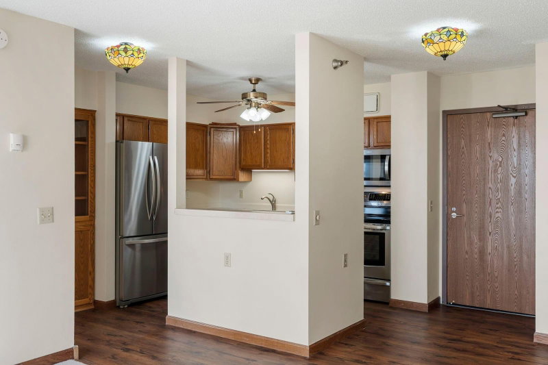 7600 Golden Valley Road #1004 - Photo 7