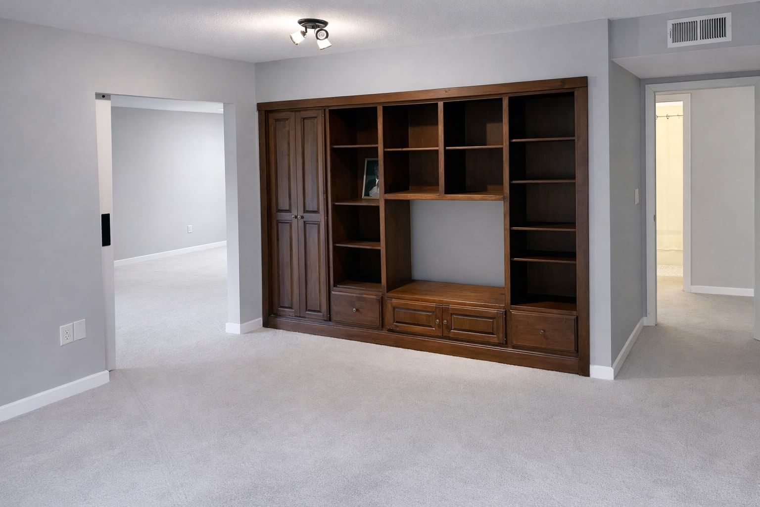 7510 Cahill Road #303B
