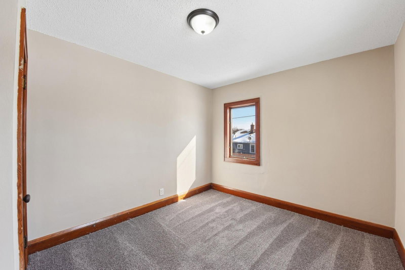 1237 5th Street E - Photo 13