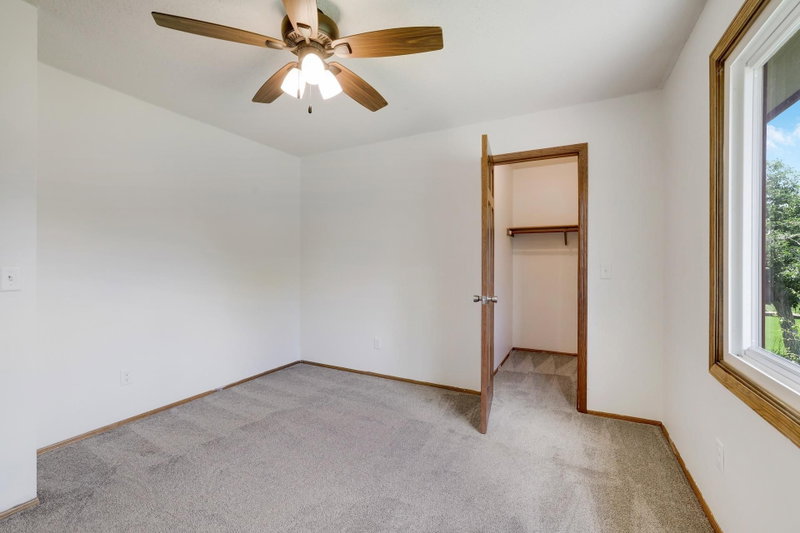 7337 116th Place N - Photo 21