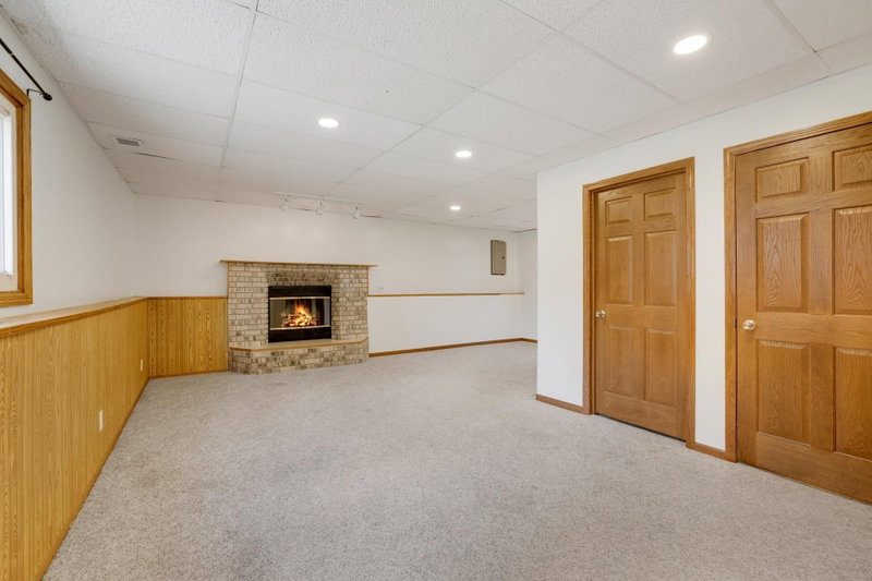 7337 116th Place N - Photo 23