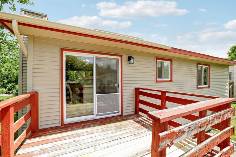 7337 116th Place N - Photo 32