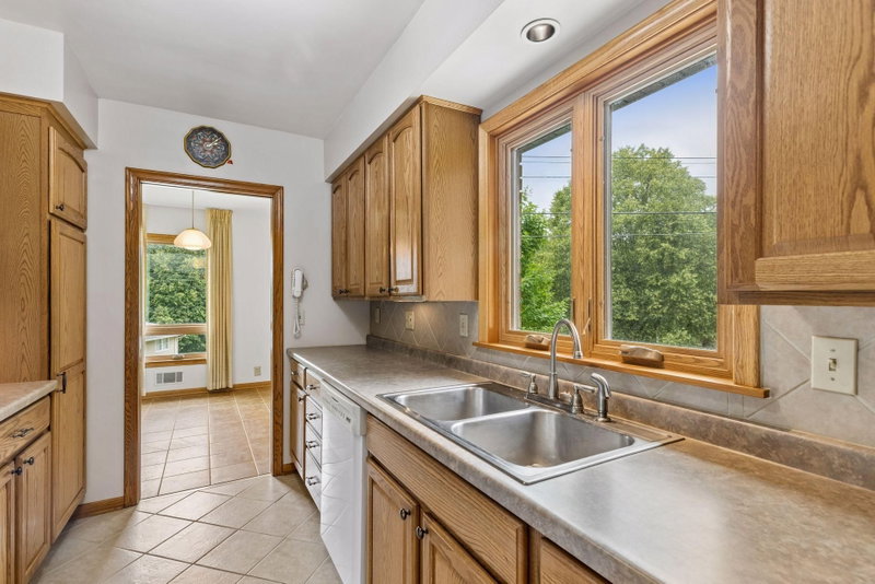 116 Victory Place - Photo 13