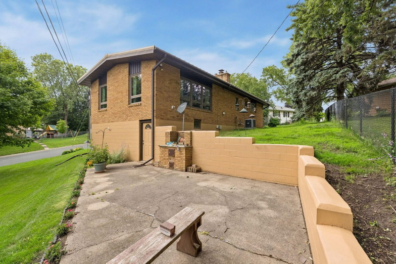 116 Victory Place - Photo 32