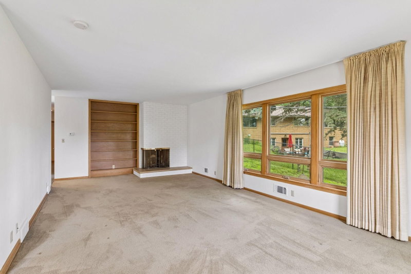 116 Victory Place - Photo 9