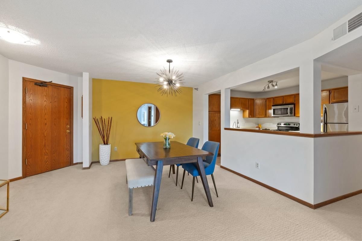 6085 Rowland Road #312