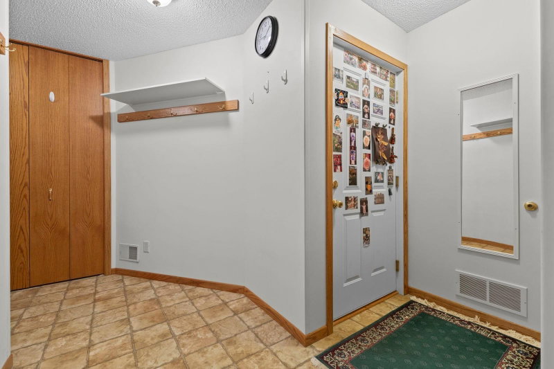7708 82nd Avenue N - Photo 21