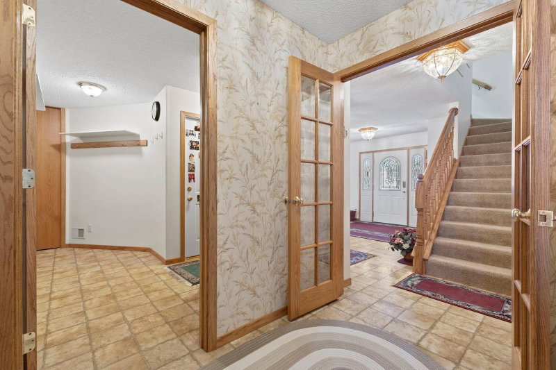 7708 82nd Avenue N - Photo 23