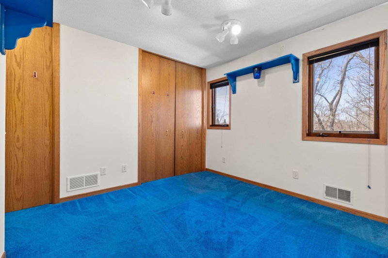 7708 82nd Avenue N - Photo 26