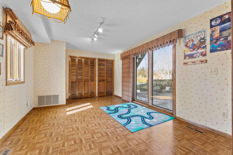 7708 82nd Avenue N - Photo 42