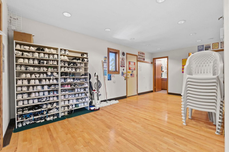 7708 82nd Avenue N - Photo 53
