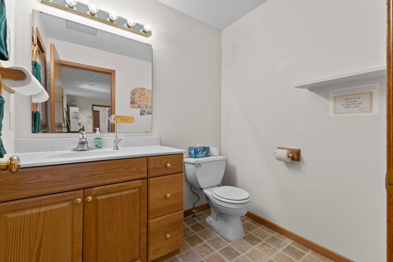 7708 82nd Avenue N - Photo 54