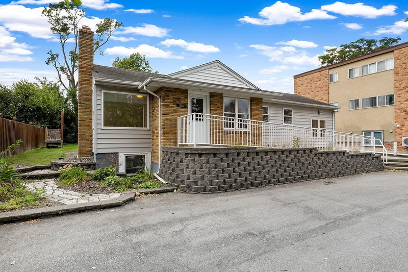 3821 W Broadway Avenue - Photo 2