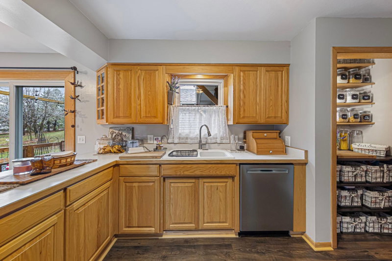 18352 Cannon City Boulevard - Photo 19