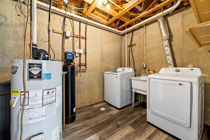 16268 Tahinka Court NW - Photo 39