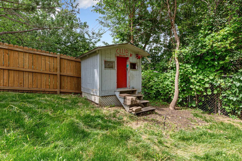 2033 Bluestone Lane - Photo 11