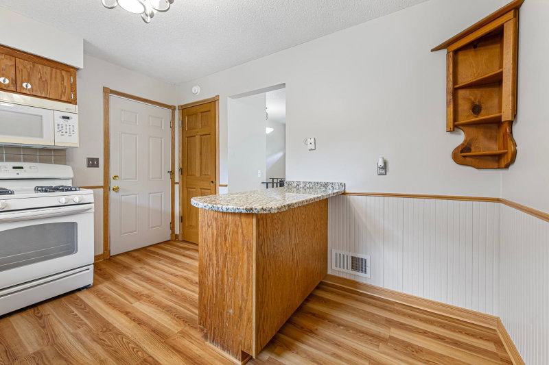 2033 Bluestone Lane - Photo 20