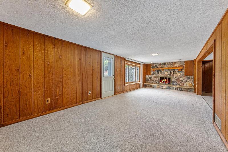 2033 Bluestone Lane - Photo 33