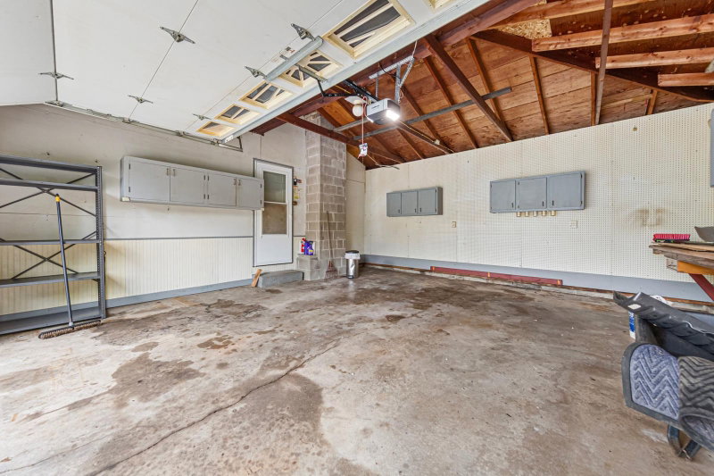 2033 Bluestone Lane - Photo 40