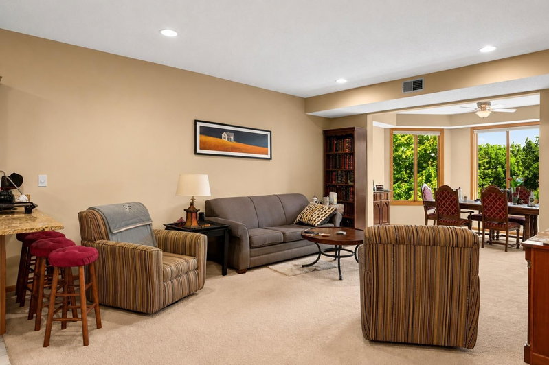 5985 Rowland Road #302 - Photo 11