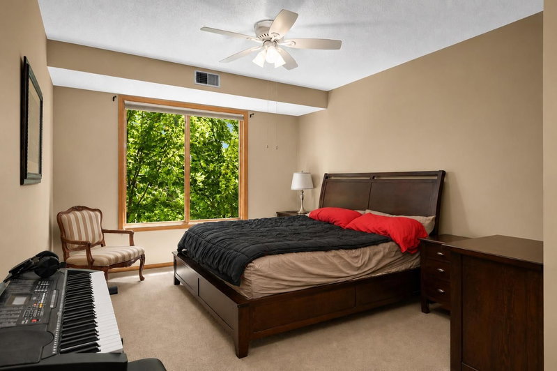 5985 Rowland Road #302 - Photo 14