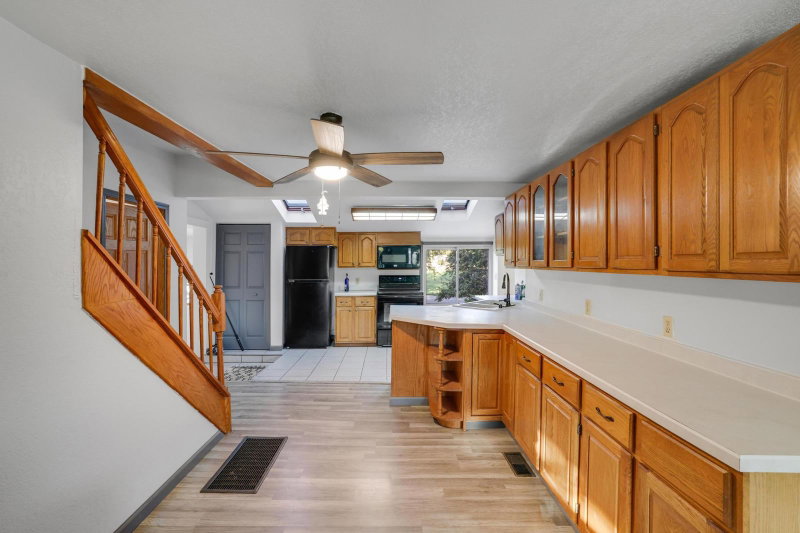412 Prairie Avenue - Photo 11