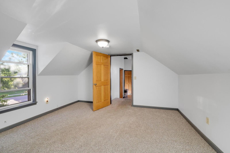 412 Prairie Avenue - Photo 32
