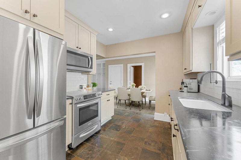 3260 Yosemite Avenue S - Photo 4
