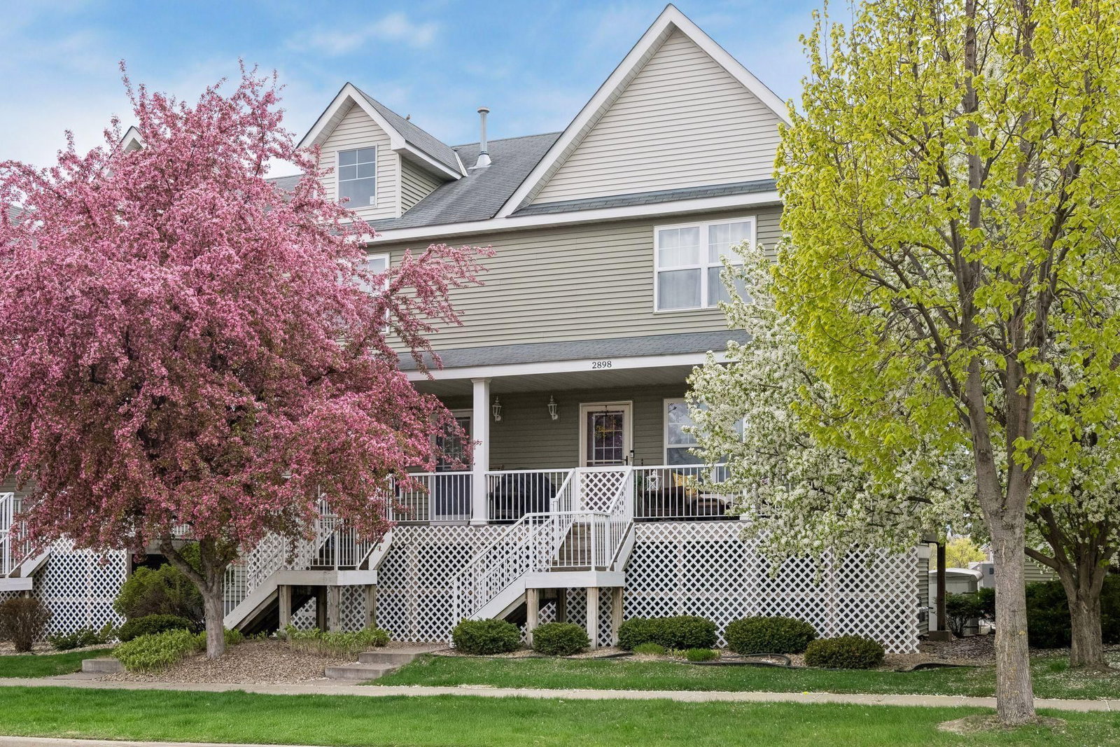 2898 Clover Ridge Drive