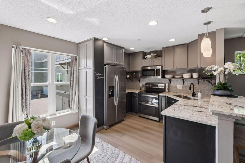 2898 Clover Ridge Drive - Photo 11