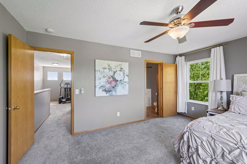 2898 Clover Ridge Drive - Photo 18