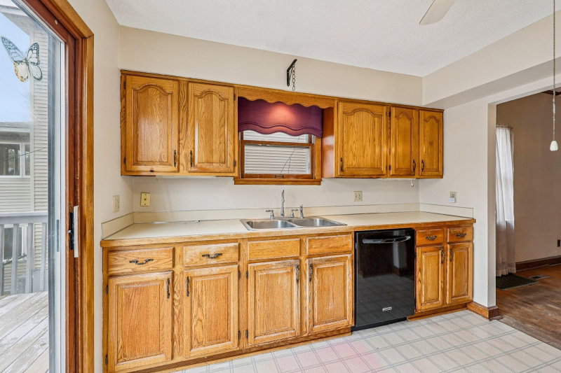 2835 Toledo Avenue S - Photo 13