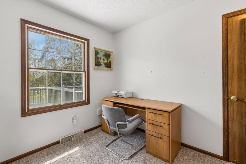 18815 South Lane - Photo 16