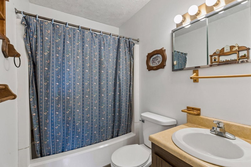 18815 South Lane - Photo 17