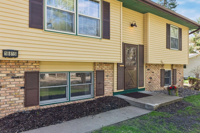 18815 South Lane - Photo 30