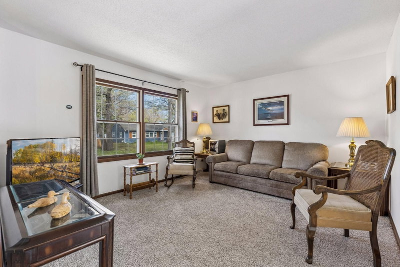 18815 South Lane - Photo 4