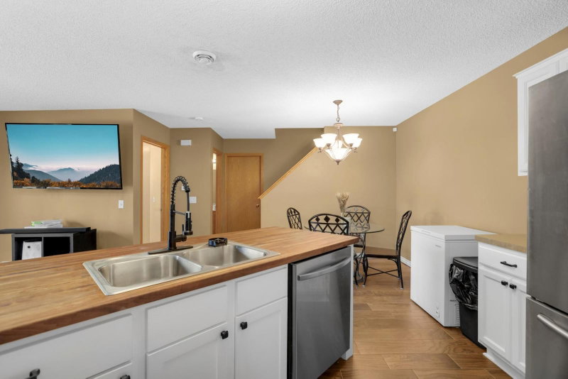 20082 Cabrilla Way - Photo 10