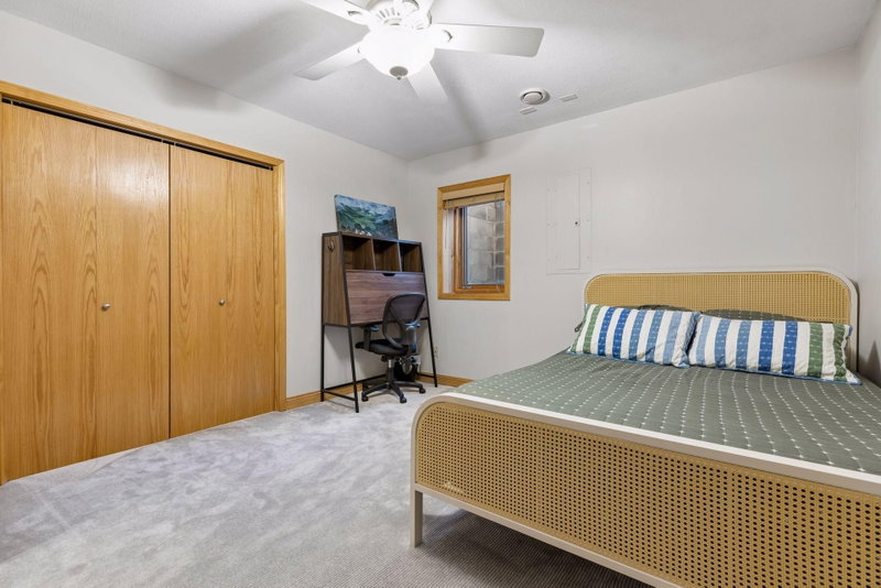 3022 Emerson Avenue S - Photo 23