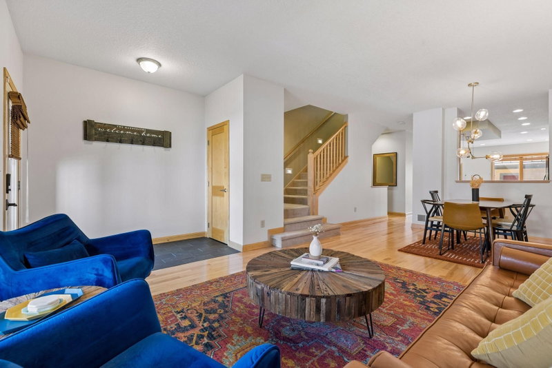 3022 Emerson Avenue S - Photo 5
