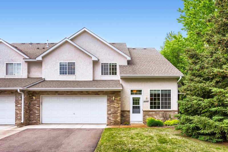 18087 Vance Circle NW - Photo 2